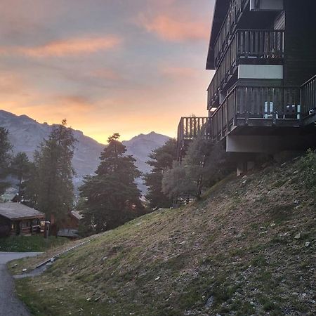 Appartement 4 A 6 Personnes - Chalets D'Aurouze - La Joue Du Loup Le Devoluy Exterior photo