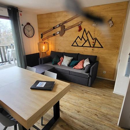 Appartement 4 A 6 Personnes - Chalets D'Aurouze - La Joue Du Loup Le Devoluy Exterior photo