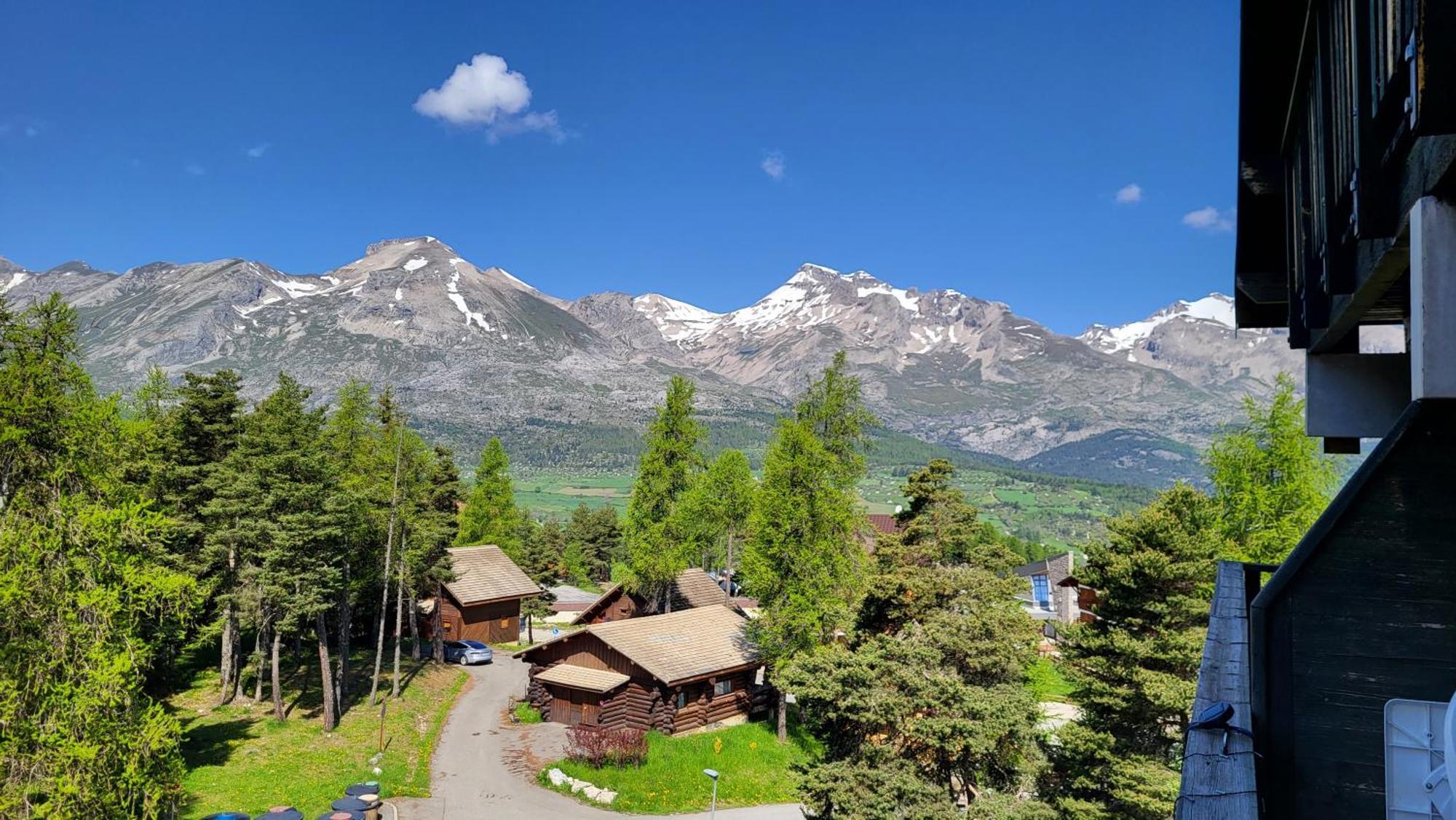 Appartement 4 A 6 Personnes - Chalets D'Aurouze - La Joue Du Loup Le Devoluy Exterior photo